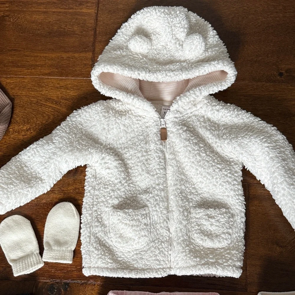 12 piece 18 month Baby Clothing Set with Hoodie and Pajamas